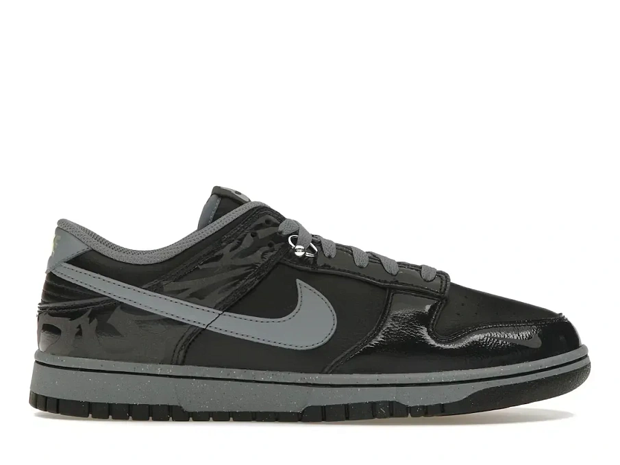 Фото № 1 с приближением к товару «‎Nike Dunk Low»