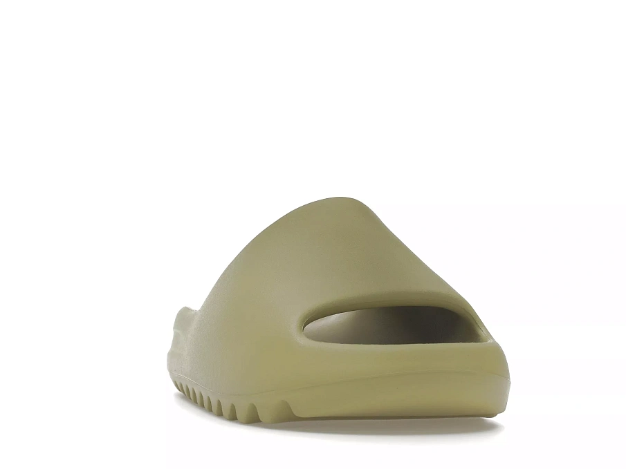 Фото № 4 с приближением к товару «‎adidas Yeezy Slide Resin (2022)»