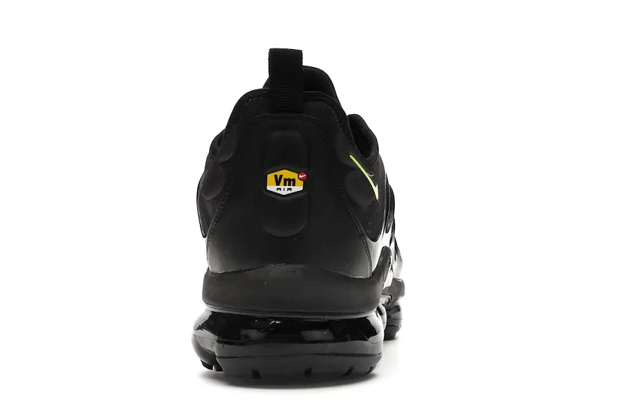 Фото № 4 с приближением к товару «‎Nike Air VaporMax Plus Neon»