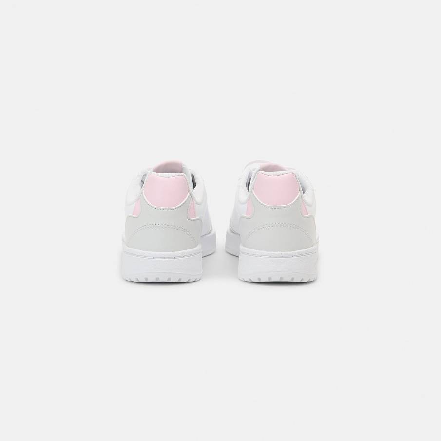 Фото № 4 с приближением к товару «‎Adidas NY 90 »