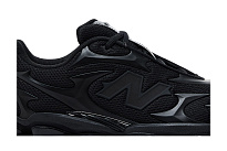 Фото № 3 с приближением к товару «‎New Balance 2000 Black Metallic»