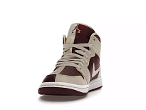 Фото № 5 с приближением к товару «‎Jordan 1 Mid SE Split Beach Cherrywood Red »