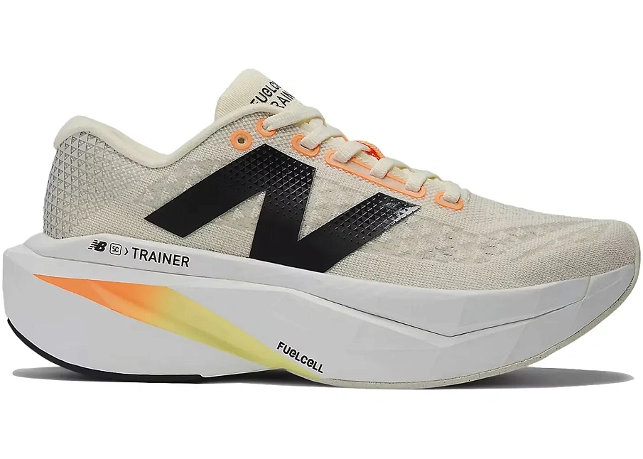 Фото № 1 с приближением к товару «‎New Balance FuelCell SuperComp Trainer v3»