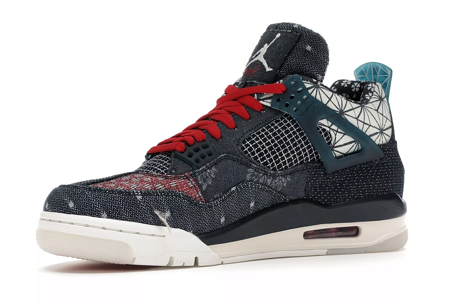 Фото № 3 с приближением к товару «‎Jordan 4 Retro SE Sashiko»