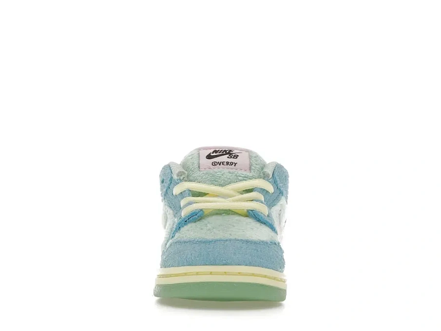 Фото № 2 с приближением к товару «‎Nike SB Dunk Low»