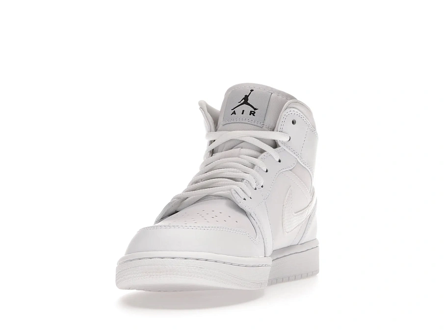 Фото № 3 с приближением к товару «‎Jordan 1 Retro Mid White (2017)»