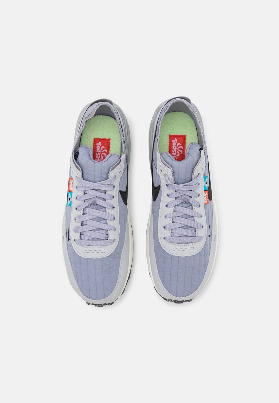 Фото № 4 с приближением к товару «‎Nike Waffle One »