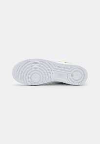 Фото № 4 с приближением к товару «‎Nike Air Force 1 »
