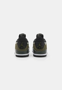 Фото № 3 с приближением к товару «‎AIR JORDAN LEGACY 312»