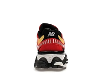 Фото № 4 с приближением к товару «‎New Balance 9060»