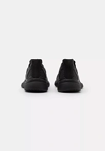 Фото № 2 с приближением к товару «‎X9000L3 BOOST SPORTS RUNNING SHOES UNISEX»