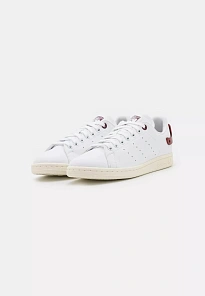 Фото № 4 с приближением к товару «‎STAN SMITH »