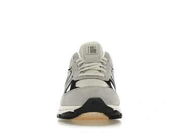 New Balance 990v4 - 2