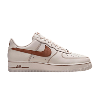 Фото № 1 с приближением к товару «‎Nike Air Force 1 07 LV8 Ivory Saddle Brown»