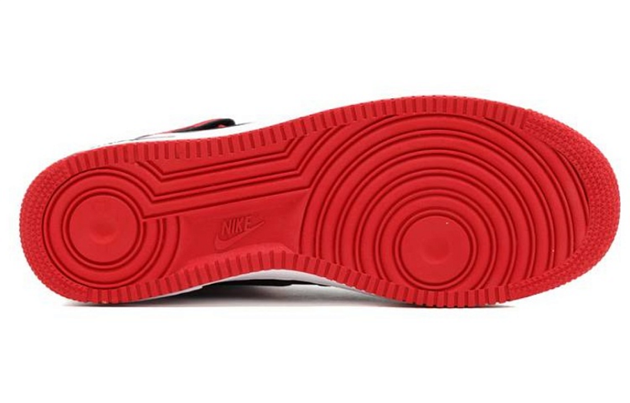 Фото № 3 с приближением к товару «‎Nike Air Force 1 Mid Bred Black»