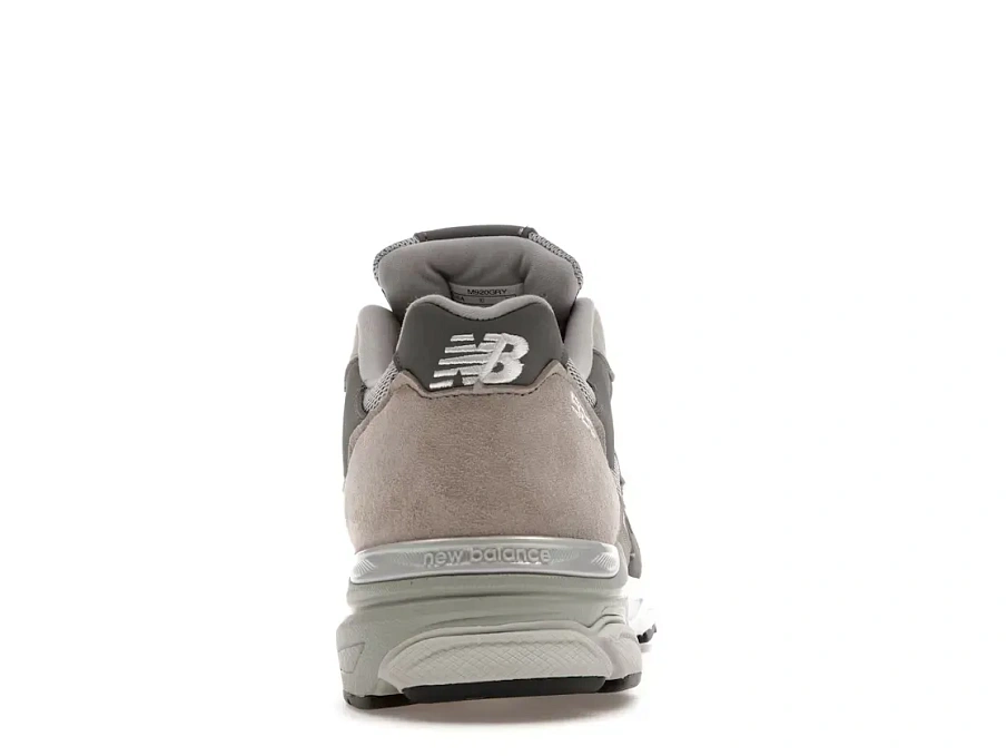 Фото № 4 с приближением к товару «‎New Balance 920 MiUK»