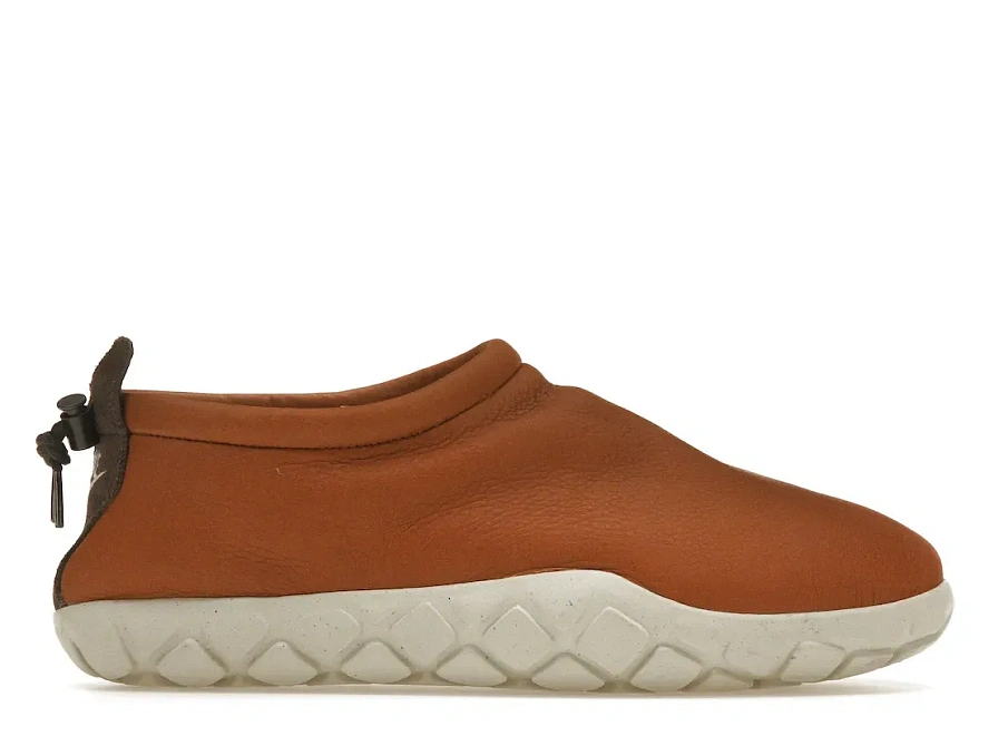 Фото № 1 с приближением к товару «‎Nike Air Moc Bomber Cognac»