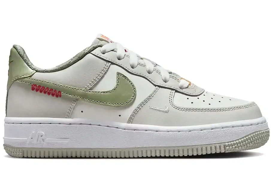 Фото № 1 с приближением к товару «‎Nike Air Force 1 Low»