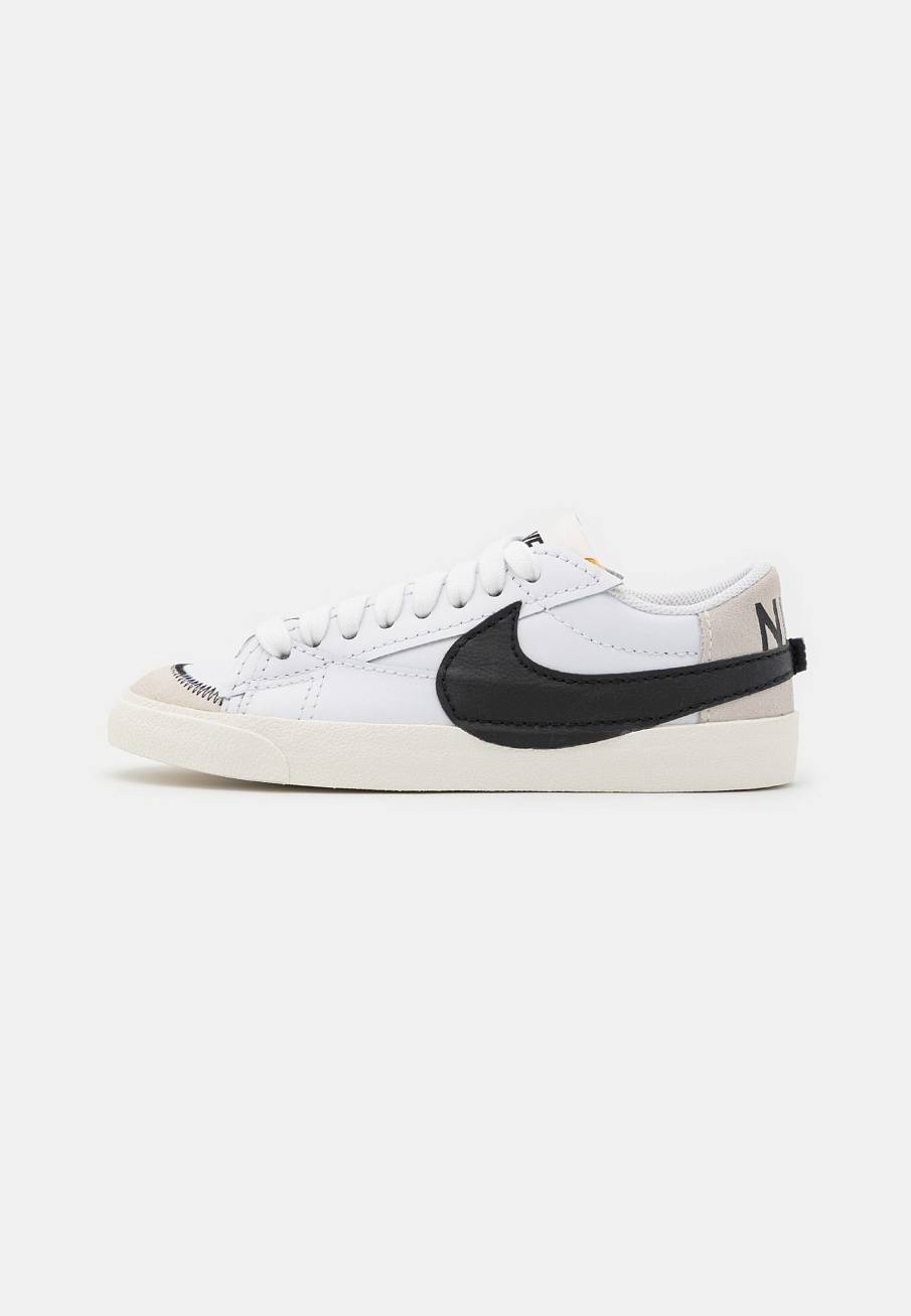 Фото № 1 с приближением к товару «‎Nike Blazer ’77 Jumbo »