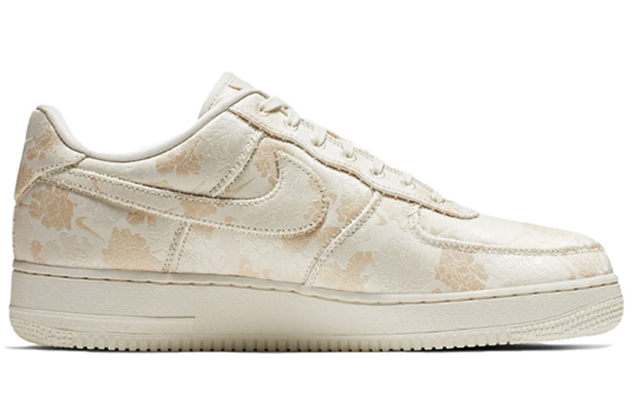 Фото № 2 с приближением к товару «‎Nike Air Force 1 Low Premium Skate shoes white»