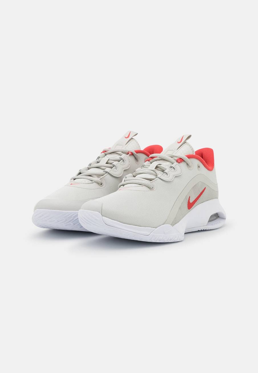 Фото № 2 с приближением к товару «‎Nike Air Max Volley»