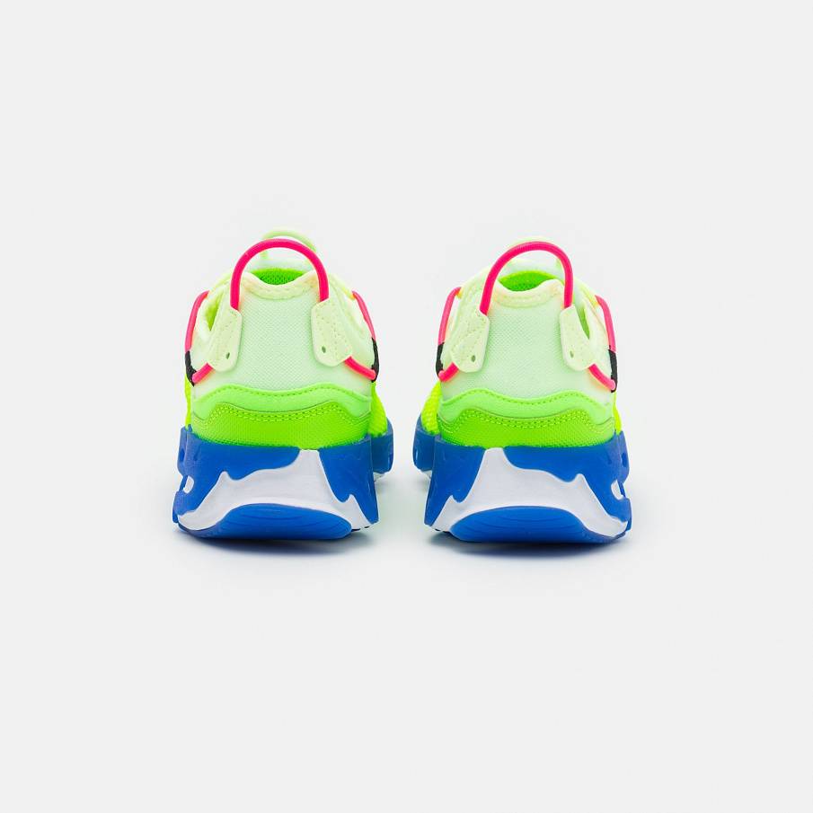 Фото № 3 с приближением к товару «‎Nike React Live Prm »