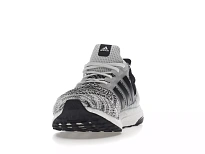Фото № 3 с приближением к товару «‎adidas Ultra Boost 1.0 DNA Oreo (2022)»