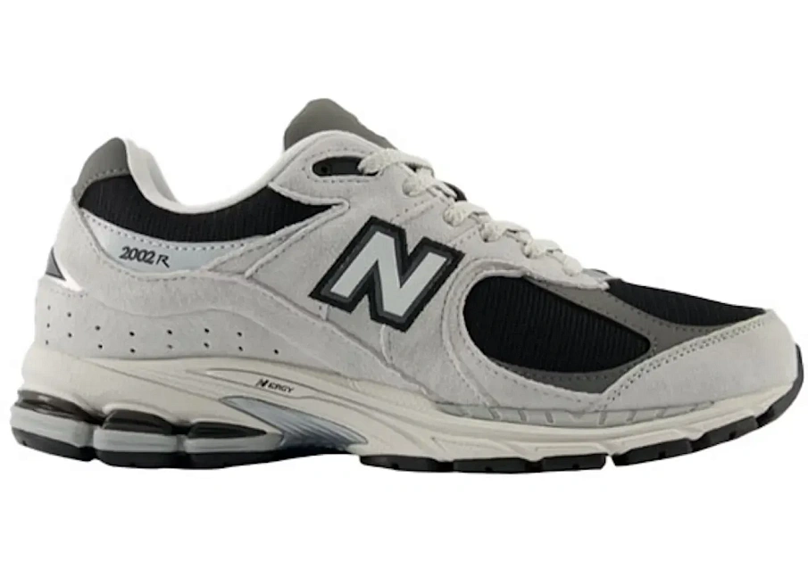 Фото № 1 с приближением к товару «‎New Balance 2002R»