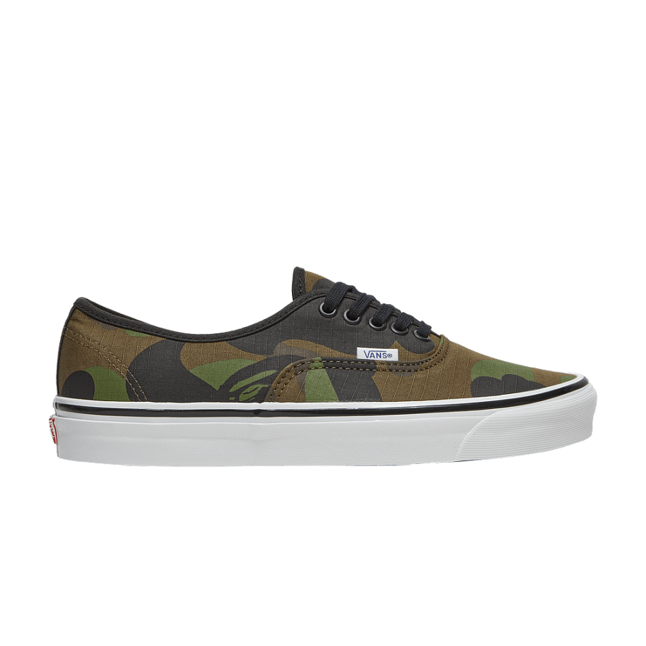 Фото № 1 с приближением к товару «‎BAPE x Vans Authentic 44 DX First Camo»
