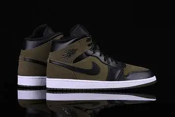 Nike Air Jordan 1 Retro Camo  - 5