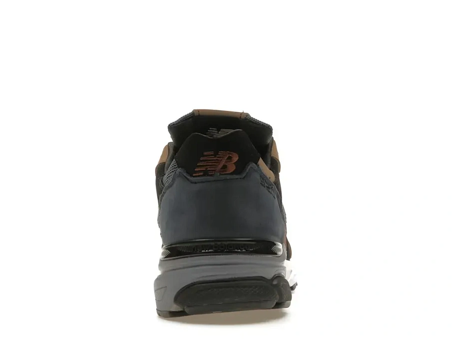 Фото № 4 с приближением к товару «‎New Balance 920»