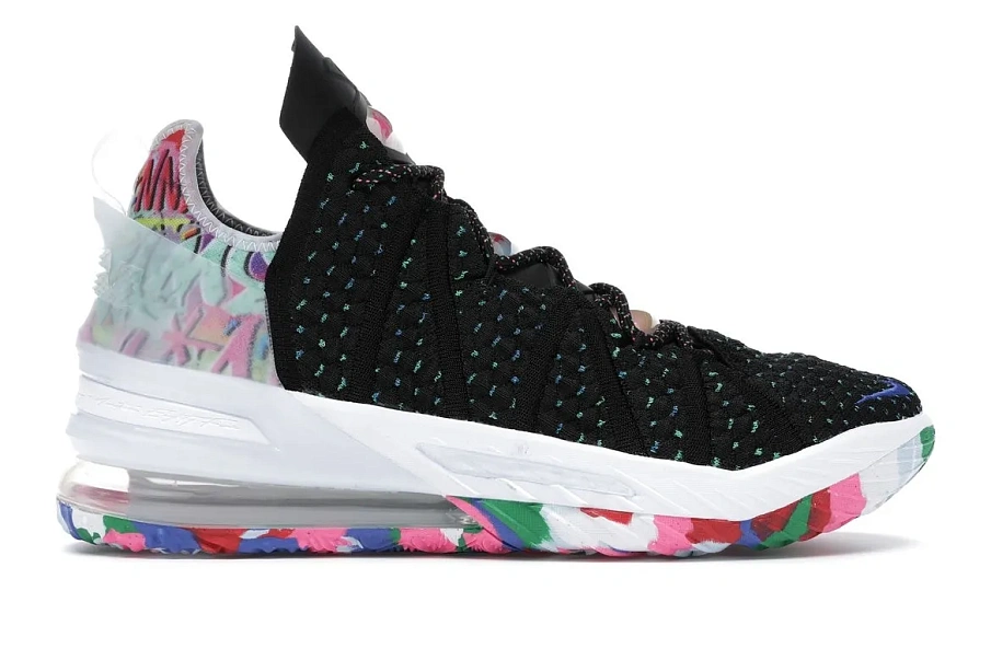 Фото № 1 с приближением к товару «‎Nike LeBron 18 Multicolor»