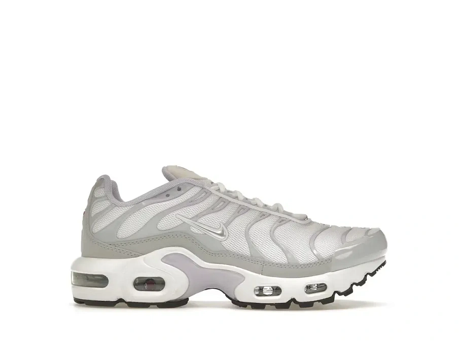 Фото № 1 с приближением к товару «‎Nike Air Max Plus»