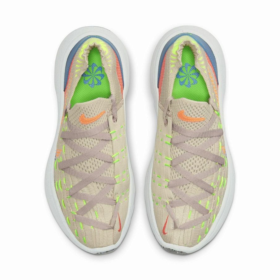 Фото № 3 с приближением к товару «‎Nike Space Hippie »