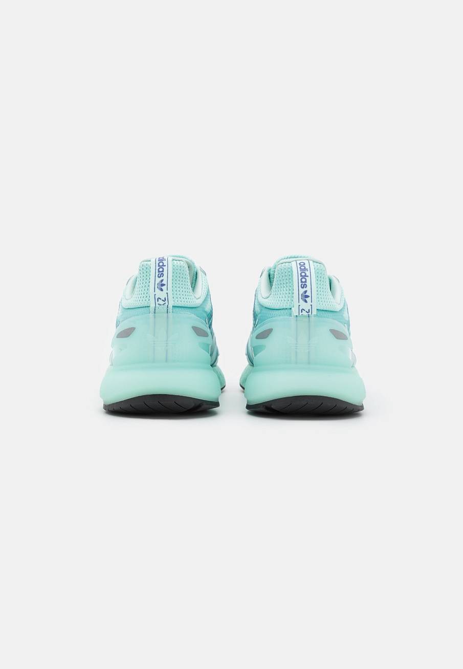 Фото № 4 с приближением к товару «‎Adidas ZX 2K Boost 2.0 »