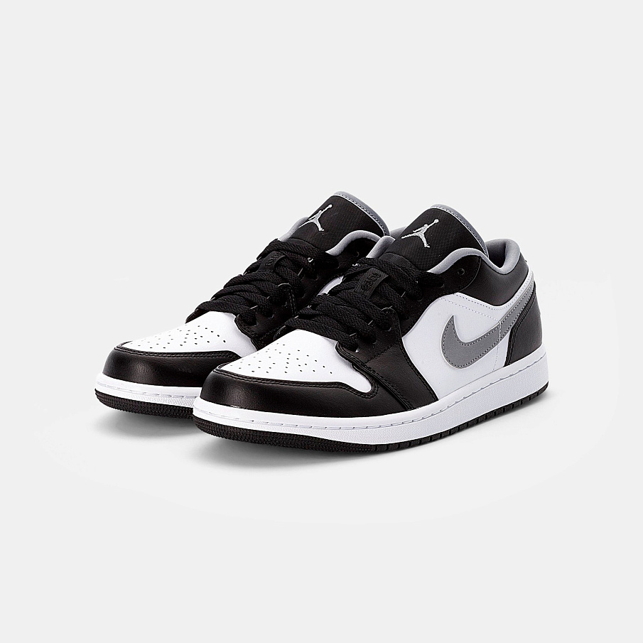 Фото № 4 с приближением к товару «‎Jordan Air 1 »