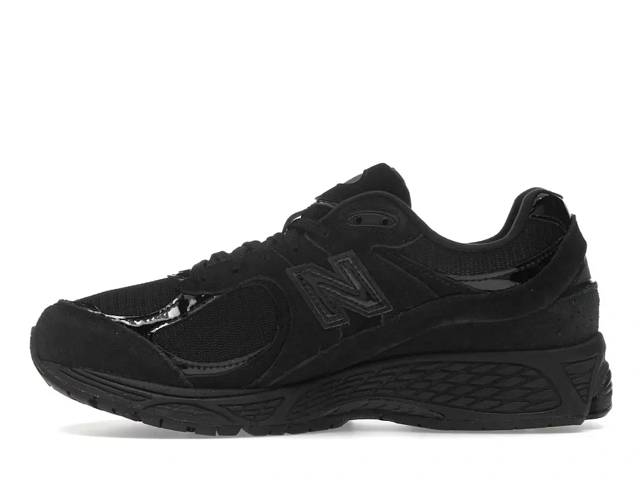 Фото № 3 с приближением к товару «‎New Balance 2002R»