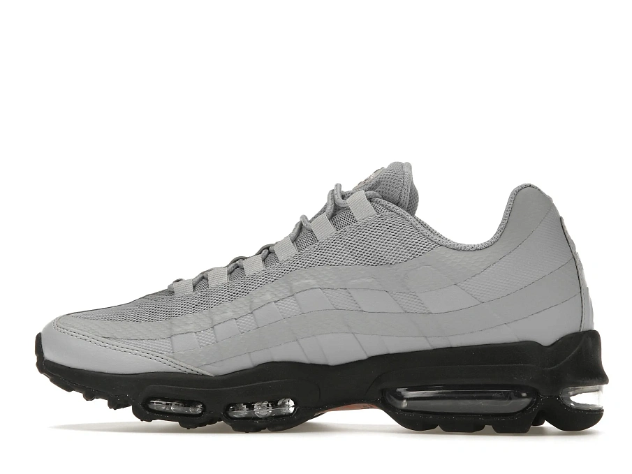 Фото № 5 с приближением к товару «‎Nike Air Max 95 Ultra Wolf Grey Bright Crimson»