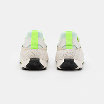 Фото № 3 с приближением к товару «‎Nike GO Flyease »