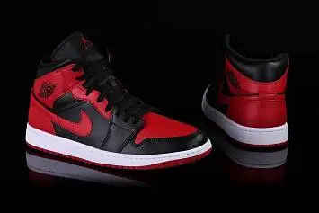 Nike Air Jordan 1 Vintage basketball shoes Bred - 3