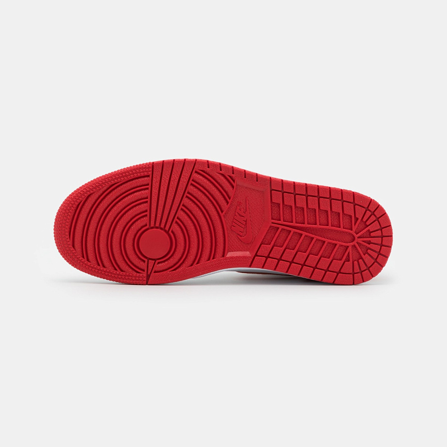 Фото № 5 с приближением к товару «‎Jordan Air 1 Retro »