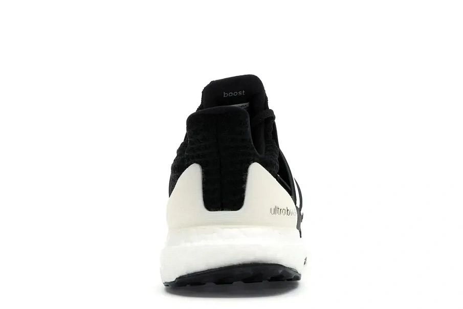 Фото № 4 с приближением к товару «‎adidas Ultra Boost 4.0 Show Your Stripes Black»