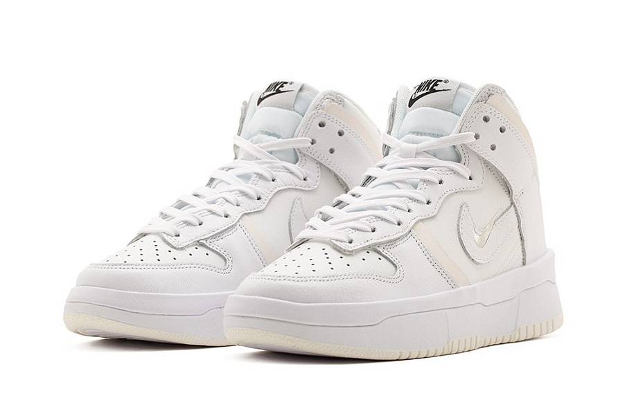 Фото № 3 с приближением к товару «‎Nike Dunk HI Rebel Wmns»