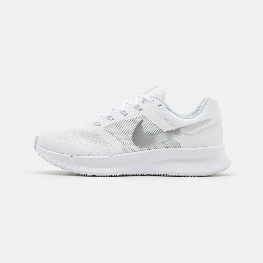 Фото № 1 с приближением к товару «‎Nike Swift 3»