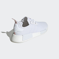 Фото № 4 с приближением к товару «‎Adidas Nmd_r1 »