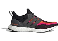 Фото № 1 с приближением к товару «‎adidas Ultra Boost DNA City Pack Hong Kong»