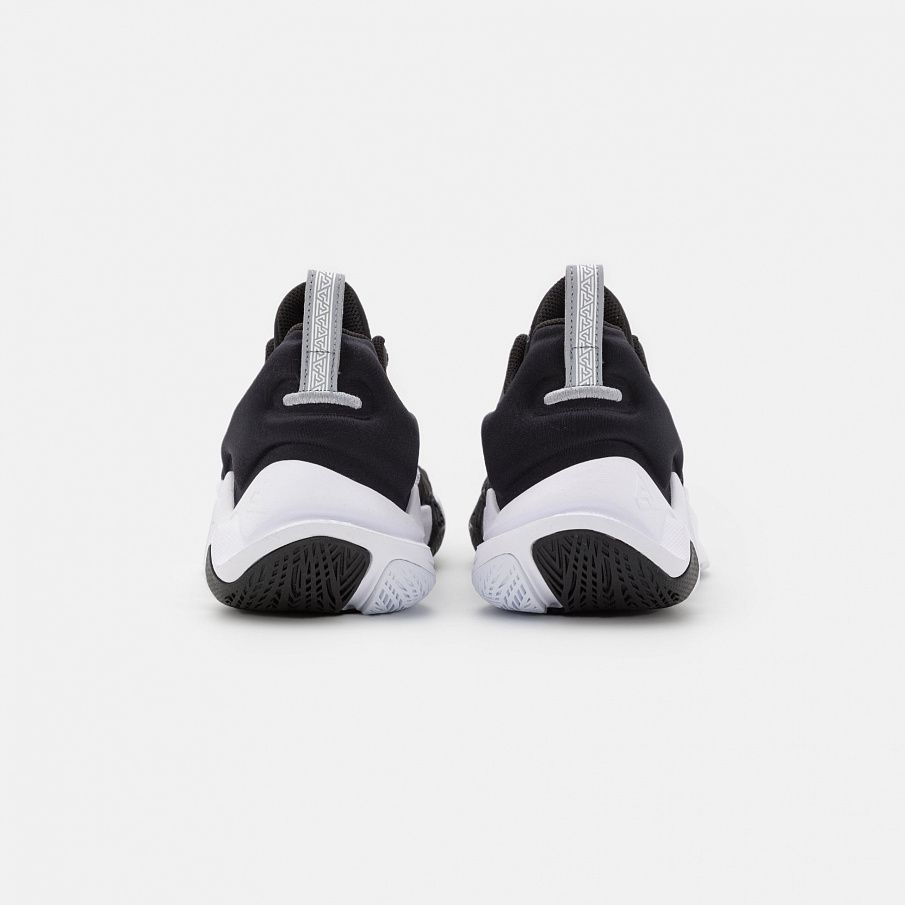Фото № 3 с приближением к товару «‎Nike Giannis Immortality»