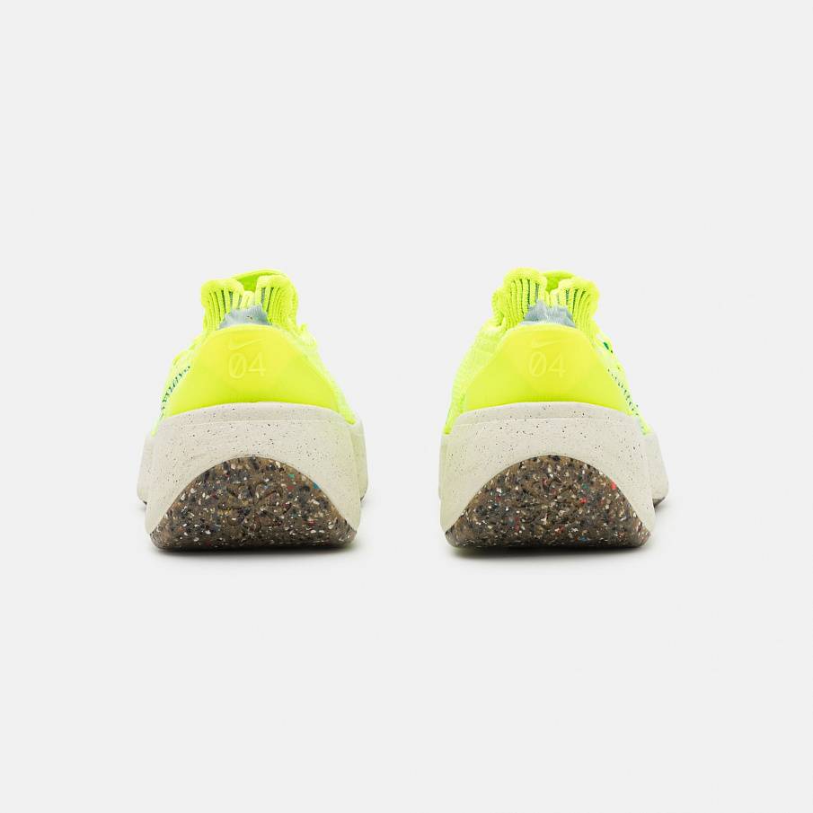 Фото № 3 с приближением к товару «‎Nike Space Hippie 04 »