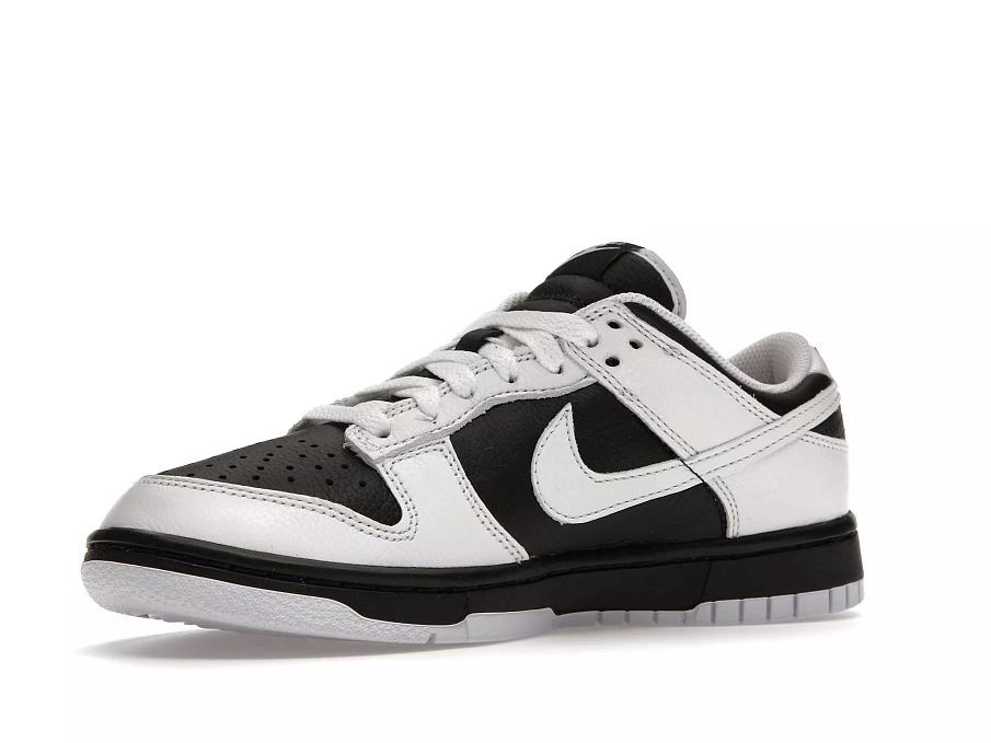 Фото № 2 с приближением к товару «‎Nike Dunk Low Retro Reverse Panda»