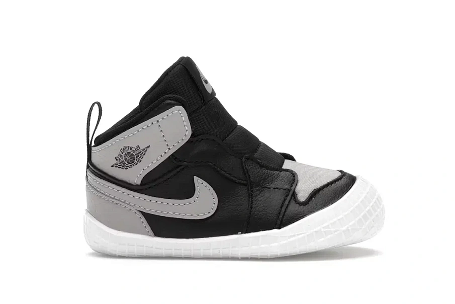 Фото № 1 с приближением к товару «‎Jordan 1 Crib Bootie»